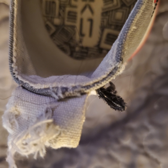 Ohio State Shoes - Picture 4 of 7